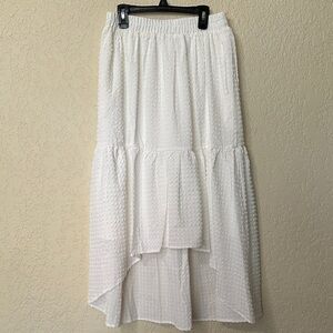Calista Textured White High-Low Maxi Skirt with Elastic Waist S